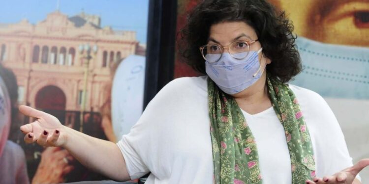 El Gobierno advirtió que los próximos meses serán los de mayor riesgo de la pandemia