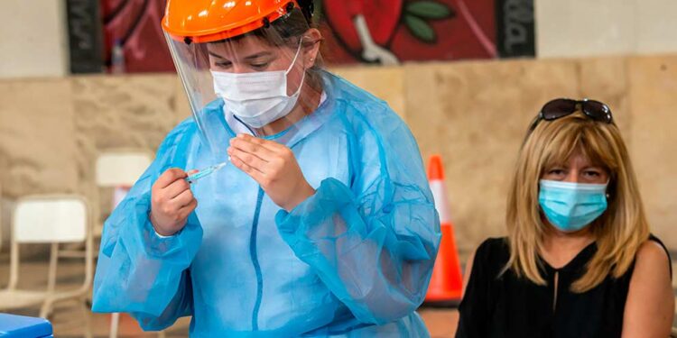 Continúa la vacunación contra el Covid-19 en Córdoba