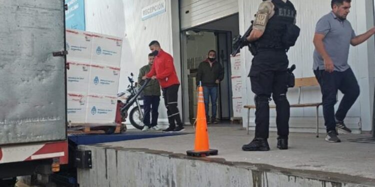 Córdoba recibió vacunas Sinopharm