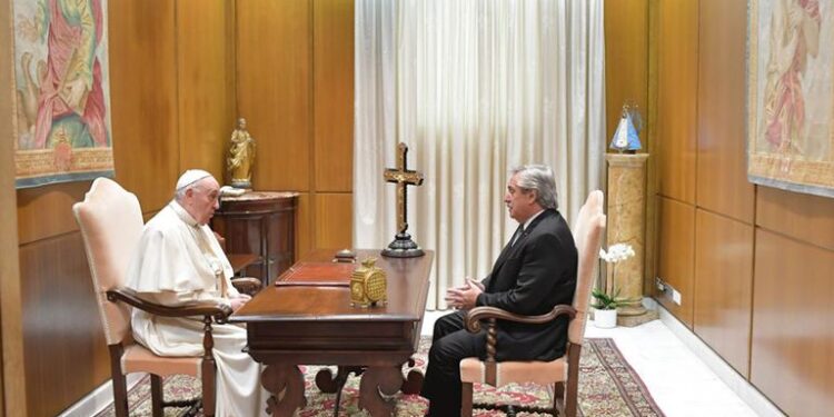 El Presidente se reunió con el papa Francisco