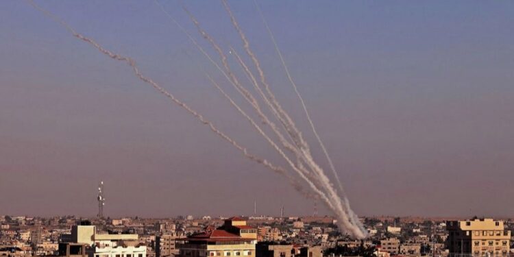 Israel y Hamas acordaron un alto al fuego