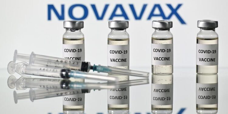 Novavax desarrolla una vacuna combinada contra covid-19 y gripe
