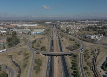 Circunvalación: cierre de la rama de salida hacia Camino 60 Cuadras por tareas de hormigonado