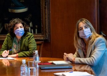 El Gobierno confirma que la Argentina no recibirá las vacunas donadas por EEUU