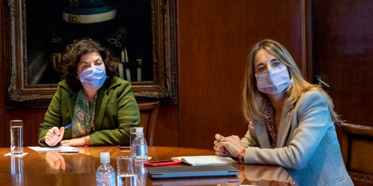El Gobierno confirma que la Argentina no recibirá las vacunas donadas por EEUU