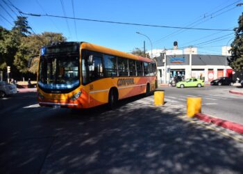 Una joven fue atropellada por un colectivo en barrio General Paz
