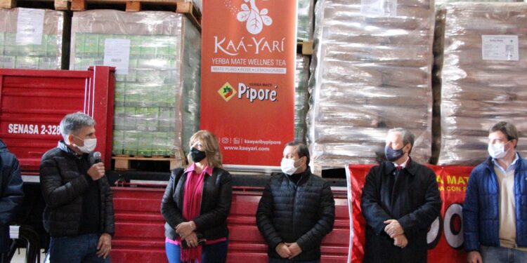 Concretan la primera exportación de yerba mate a la India