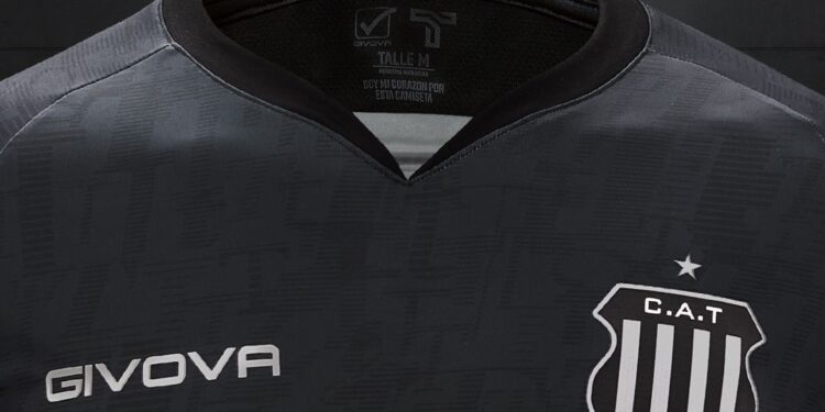 Talleres le ganó 2-0 a Arsenal en el Kempes