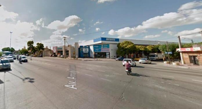 Un motociclista embistió y mató a un peatón en Córdoba