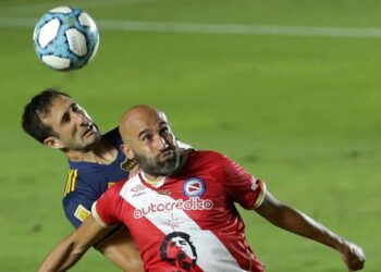 Boca - Argentinos en La Bombonera: hora, formaciones y televisación