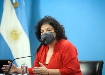 La ministra Carla Vizzotti ya salió de su operación por un cuadro de apendicitis