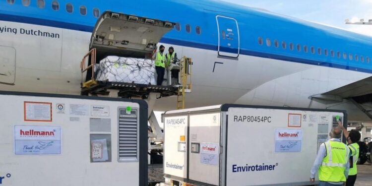 Este miércoles llegan al país 160 mil dosis de Pfizer