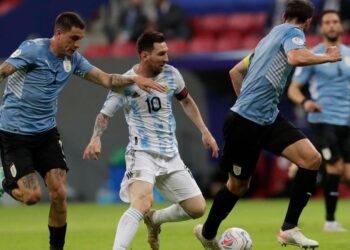 Selección Argentina vs. Uruguay por las Eliminatorias: horario, TV y formaciones