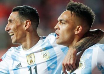 Argentina recibe a Colombia: hora, formaciones y televisación