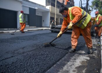 Cortes de tránsito en el Centro por fresado y asfaltado