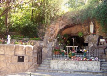 Regresa la peregrinación a la Virgen de Lourdes en Alta Gracia
