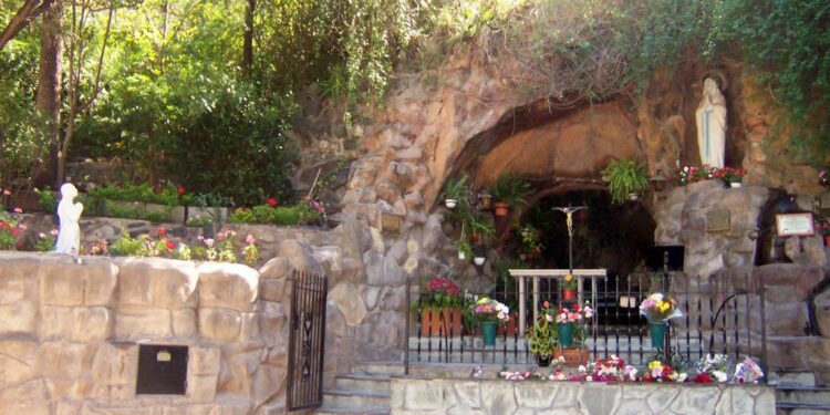Regresa la peregrinación a la Virgen de Lourdes en Alta Gracia