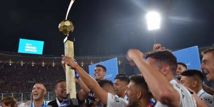 Córdoba disfrutó otra noche de clásicos