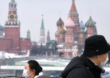Rusia bate un nuevo récord de contagios por Ómicron