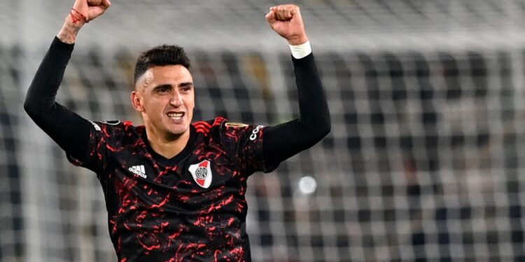 River superó en el final a Colo Colo en Chile y quedó muy cerca de la clasificación a octavos