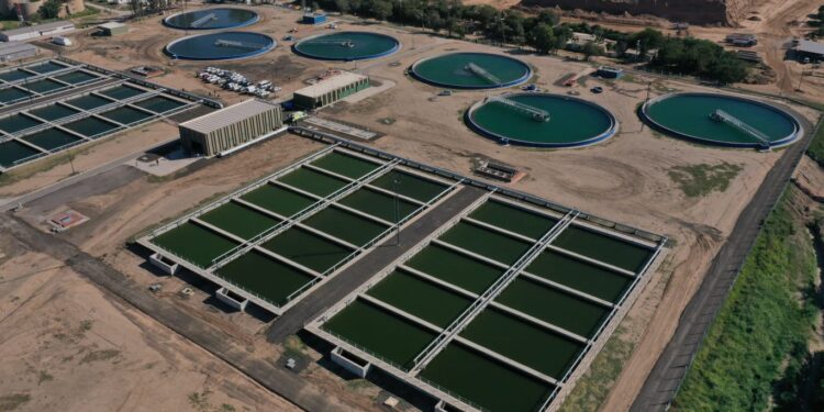 Bajo Grande: ya funciona la nueva planta de tratamiento de líquidos cloacales