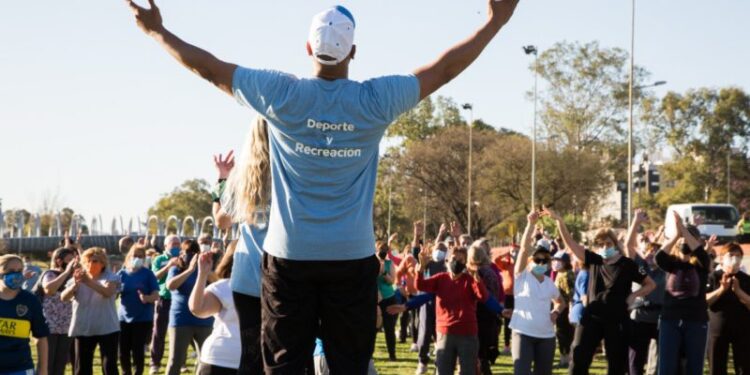 Vuelven las clases de gimnasia gratuitas en la Costanera