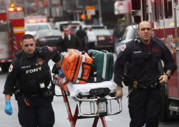 Tiroteo en una estación de subte en Brooklyn causa al menos 13 heridos