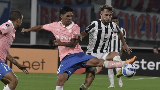 Talleres, ya clasificado, visita a Universidad Católica