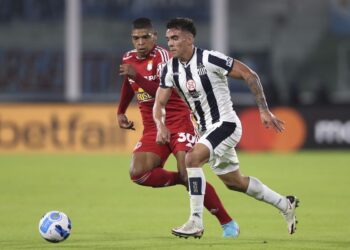 Talleres está listo para enfrentar a Sporting Cristal en Perú