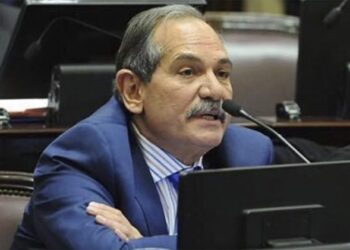Procesan al ex senador tucumano José Alperovich por abuso sexual