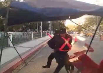 Imputan al chofer de Coniferal que embistió un puesto de control policial