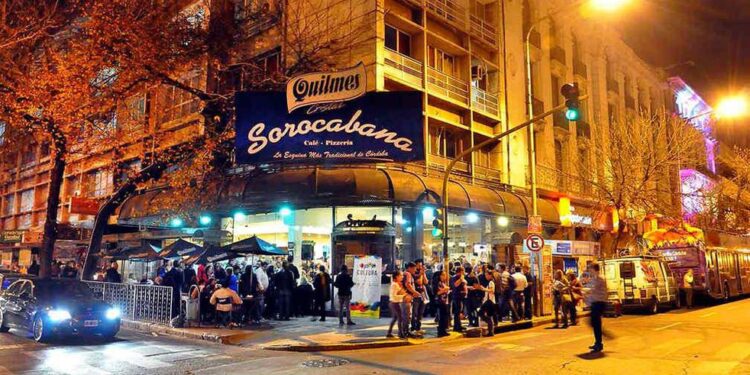 El bar "Sorocabana" se mudó, tras permanecer 66 años en la misma esquina
