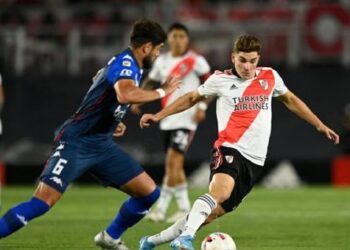 Vélez venció por 1-0 a River en el duelo de ida de octavos de la Copa Libertadores