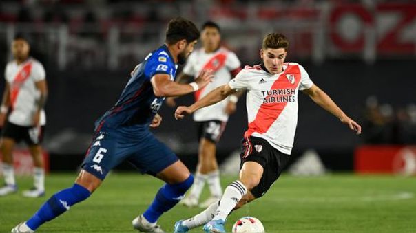 Vélez venció por 1-0 a River en el duelo de ida de octavos de la Copa Libertadores