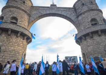 Más de 850 niños y niñas realizaron la promesa a la bandera en Empalme