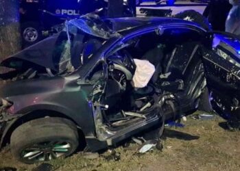 Trágico accidente: tres muertos al impactar contra un árbol
