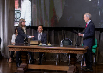 Gabriela Barbás asumió como ministra de Salud