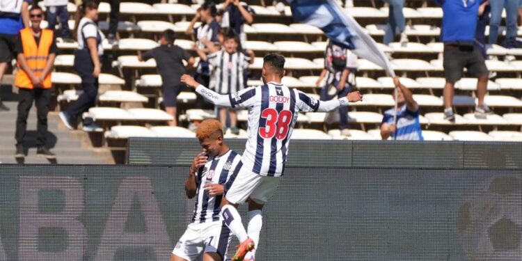 Talleres derrotó por 3-1 a Godoy Cruz en el Kempes