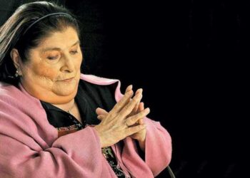 Mercedes Sosa entre las 200 mejores cantantes de la historia según la revista Rolling Stone