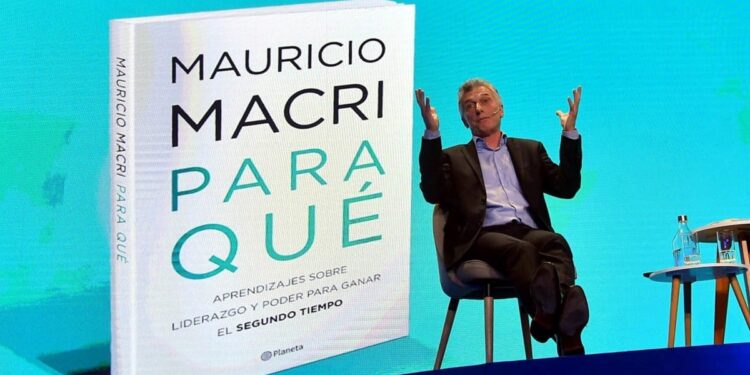 Mauricio Macri presenta su libro "Para qué" en Mar del Plata