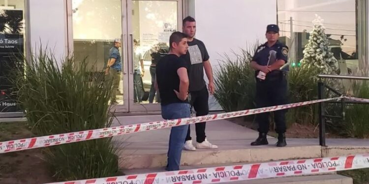 Intento de femicidio en Córdoba: hallaron muerto al agresor