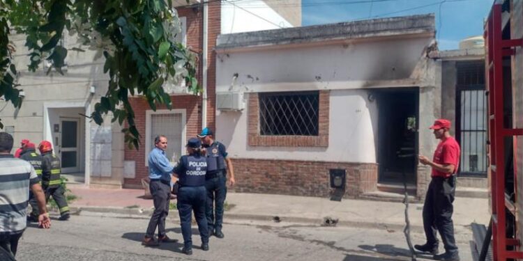 Un incendio provocó la muerte de un hombre en B° San Martín