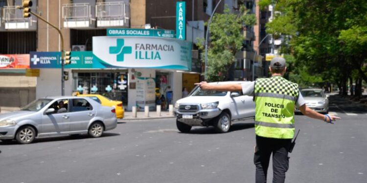 Sumaron nuevas paradas de colectivos por las obras en el Boulevard Illia