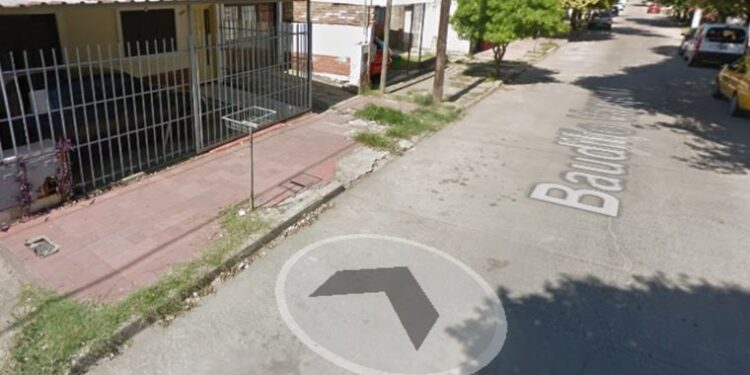 Investigan la muerte de una mujer policía en Córdoba, tras recibir un disparo en el pecho