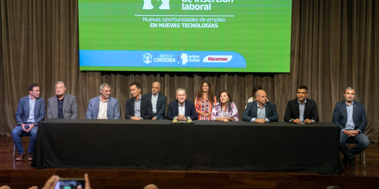 El PIL brindará 300 nuevas oportunidades de empleo en la industria del software