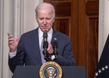 Joe Biden calificó como un "grave error" la decisión de Vladimir Putin de suspender el tratado de desarme nuclear New START