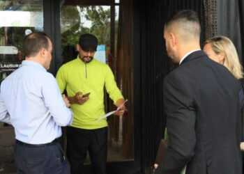 Revocan el permiso de concesión al bar que vertía efluentes al lago de Parque Sarmiento