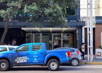 Clausuraron una oficina comercial de Uber en Córdoba