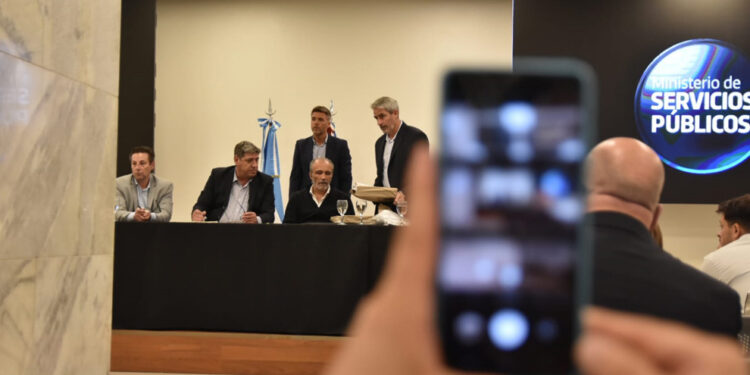 Avances en la licitación del Acueducto Interprovincial Santa Fe-Córdoba