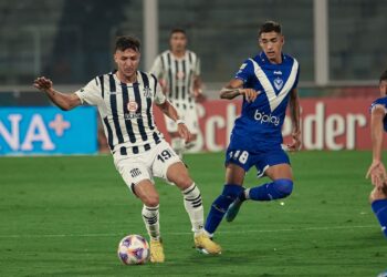 El próximo compromiso para los de barrio Jardín, que perdieron después de cuatro victorias seguidas, será de visitante frente a Defensa Y Justicia, el sábado 19:15 horas. En tanto Vélez tendrá el debut y regreso de Ricardo Gareca como director técnico ante Argentinos en el José Amalfitani.